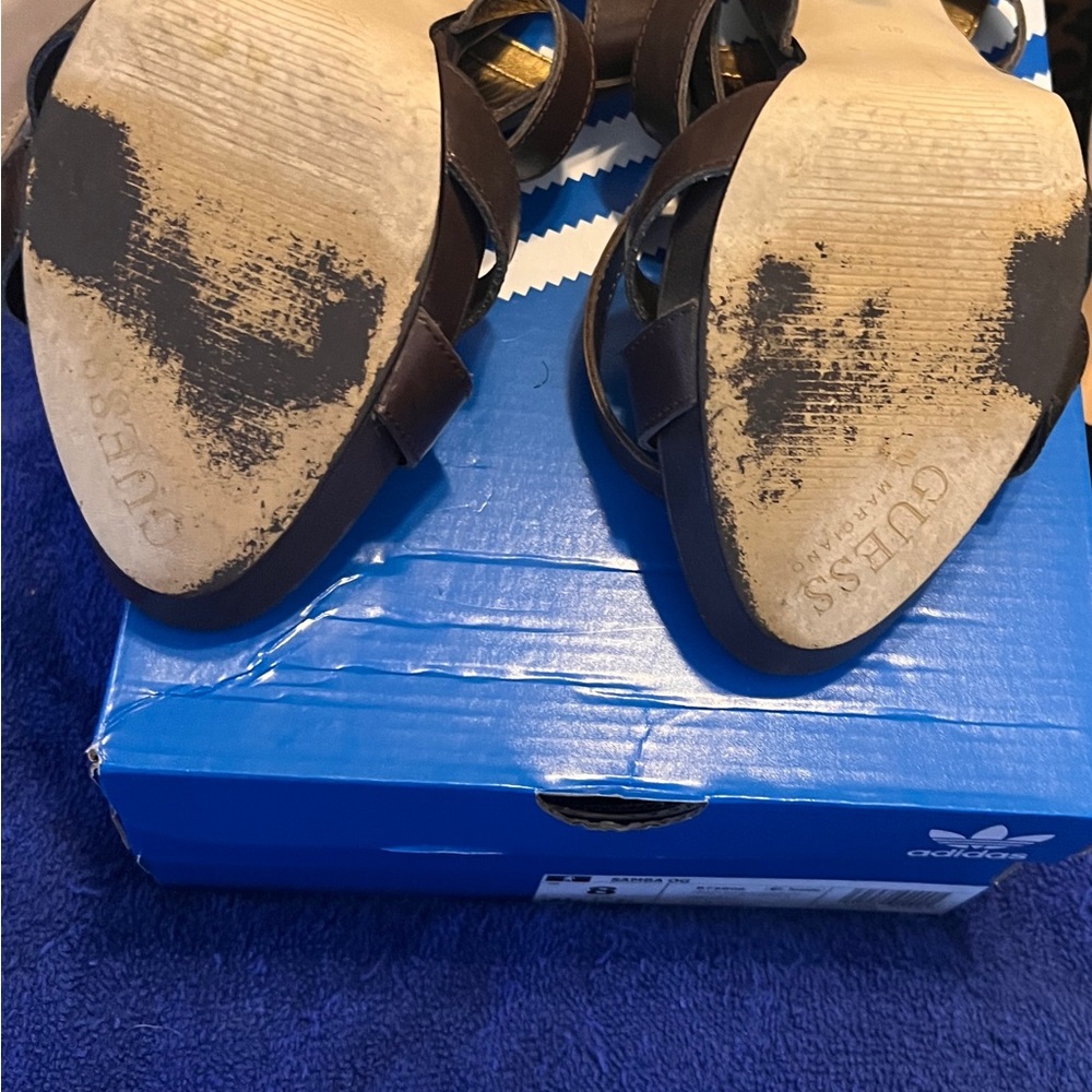 Guess gladiator brown sandals - Picture 2 of 2